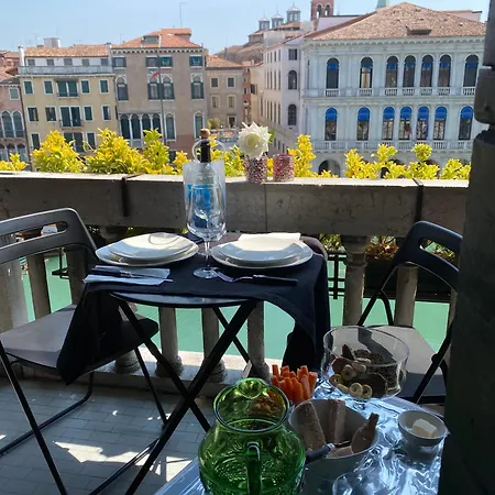 아파트 Rialto Terrace On The Grand Canal 베니스