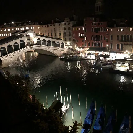 Apartamento Rialto Terrace On The Grand Canal *